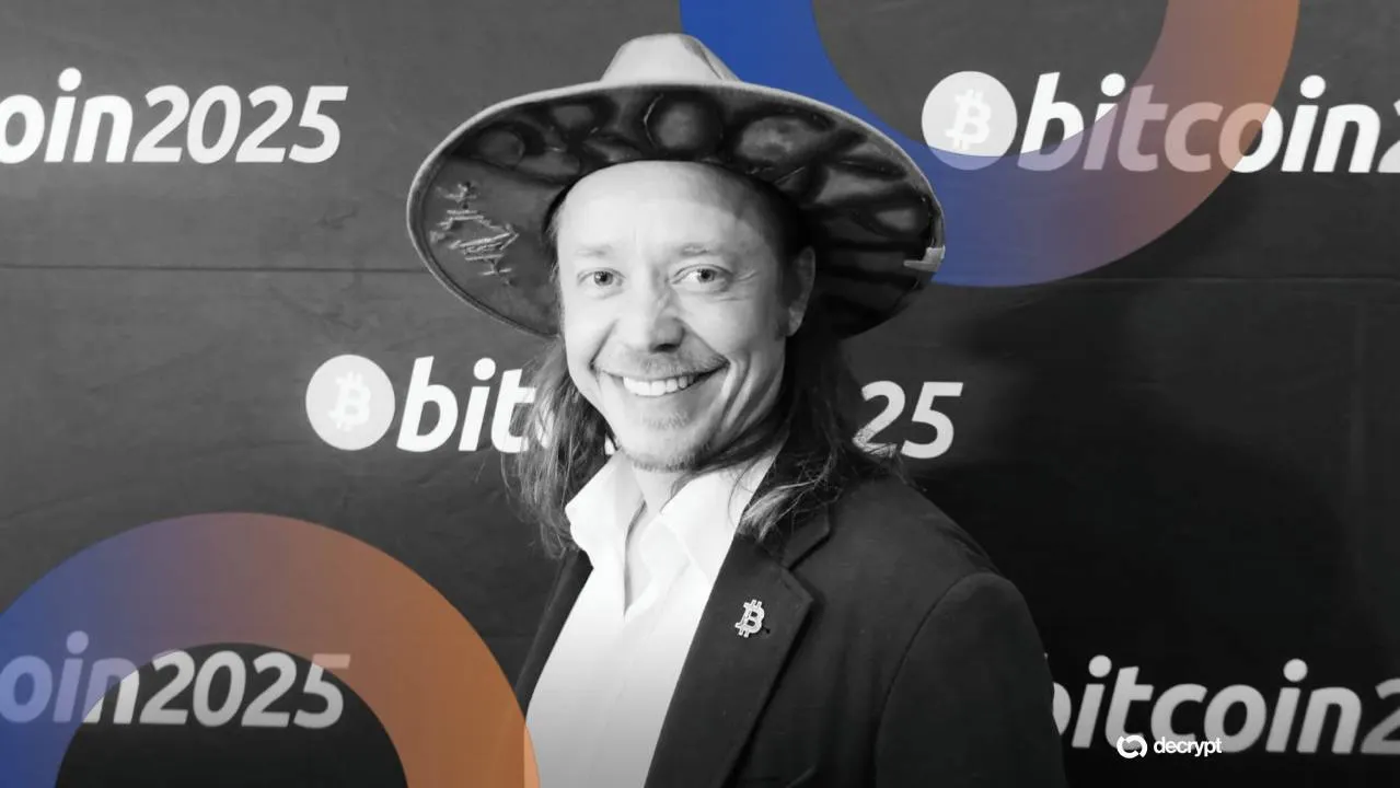 Epstein từng trao đổi nhiều năm với đồng sáng lập Tether Brock Pierce sau khi bị kết án